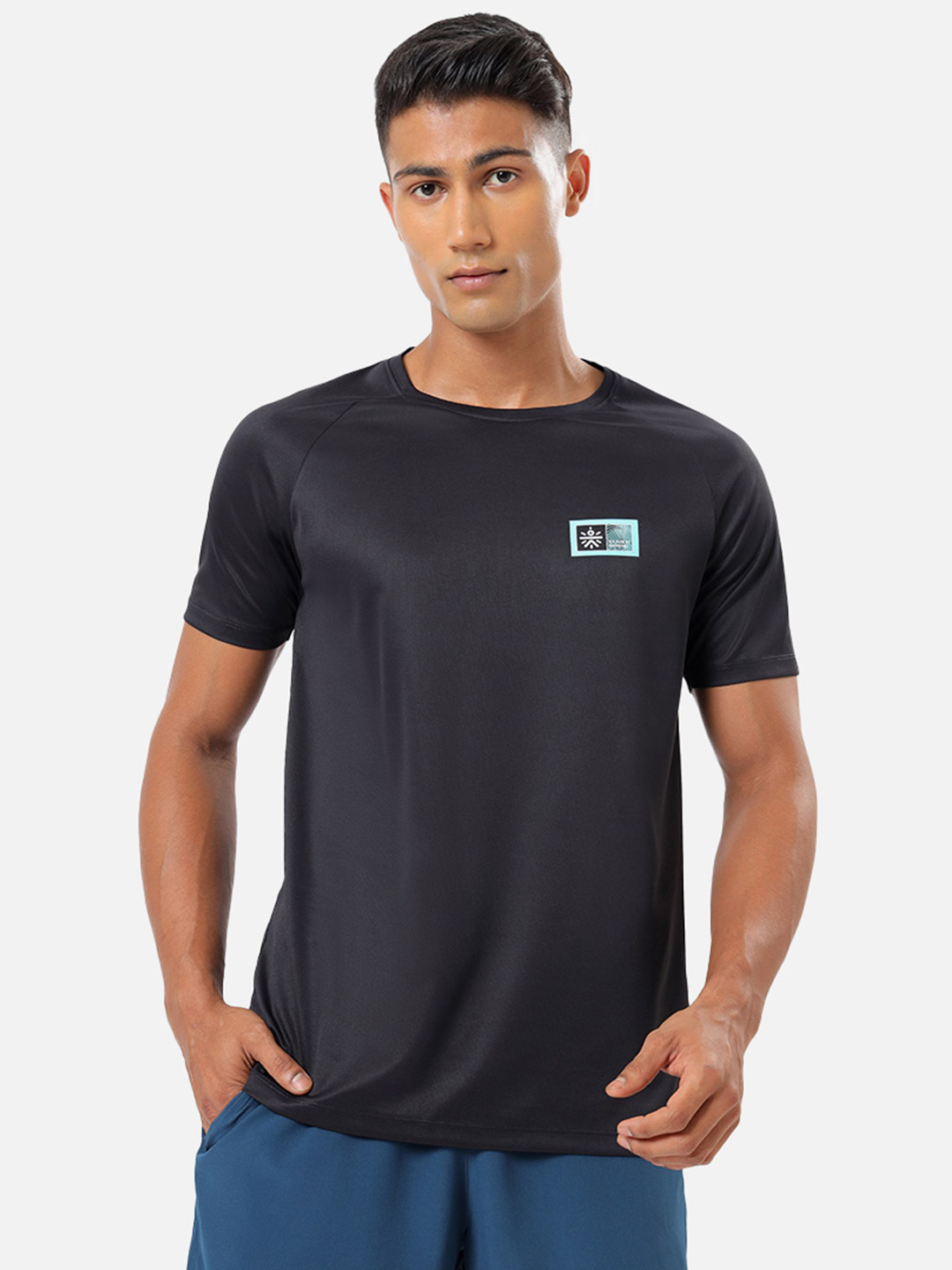 Men Black Solid Raglan Tshirt with Logo
