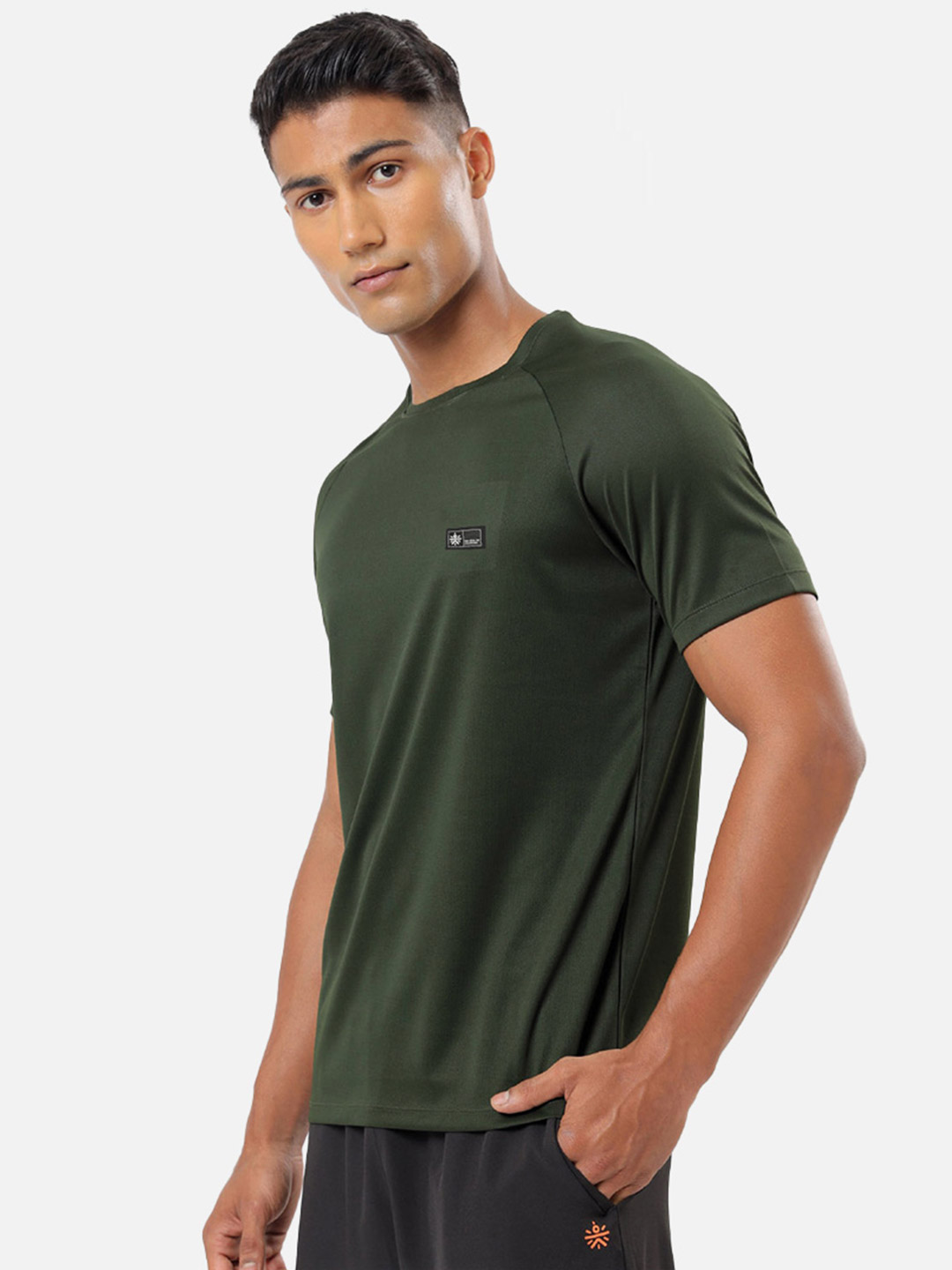 Cultsport One Men Olive Solid Raglan Tshirt with Logo (3)