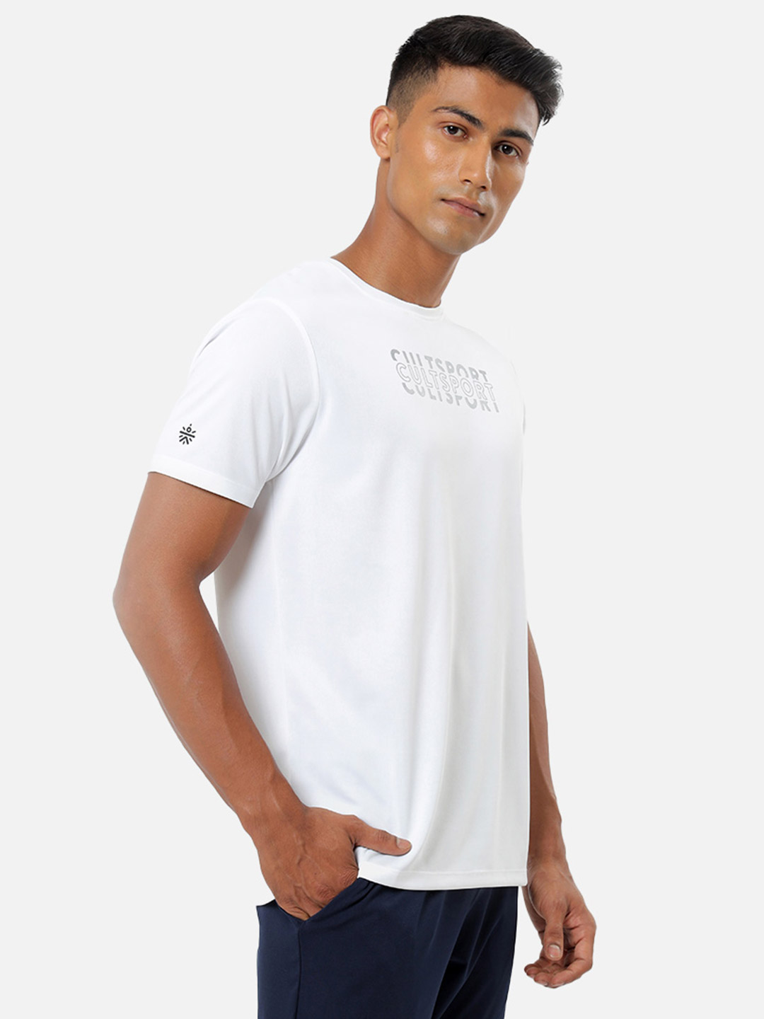 Cultsport One Men White Branding Play Active Tshirt (4)
