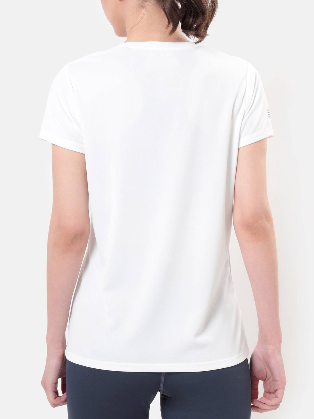 Cultsport One Women White Solid Performance Tshirt with Graphic (3)