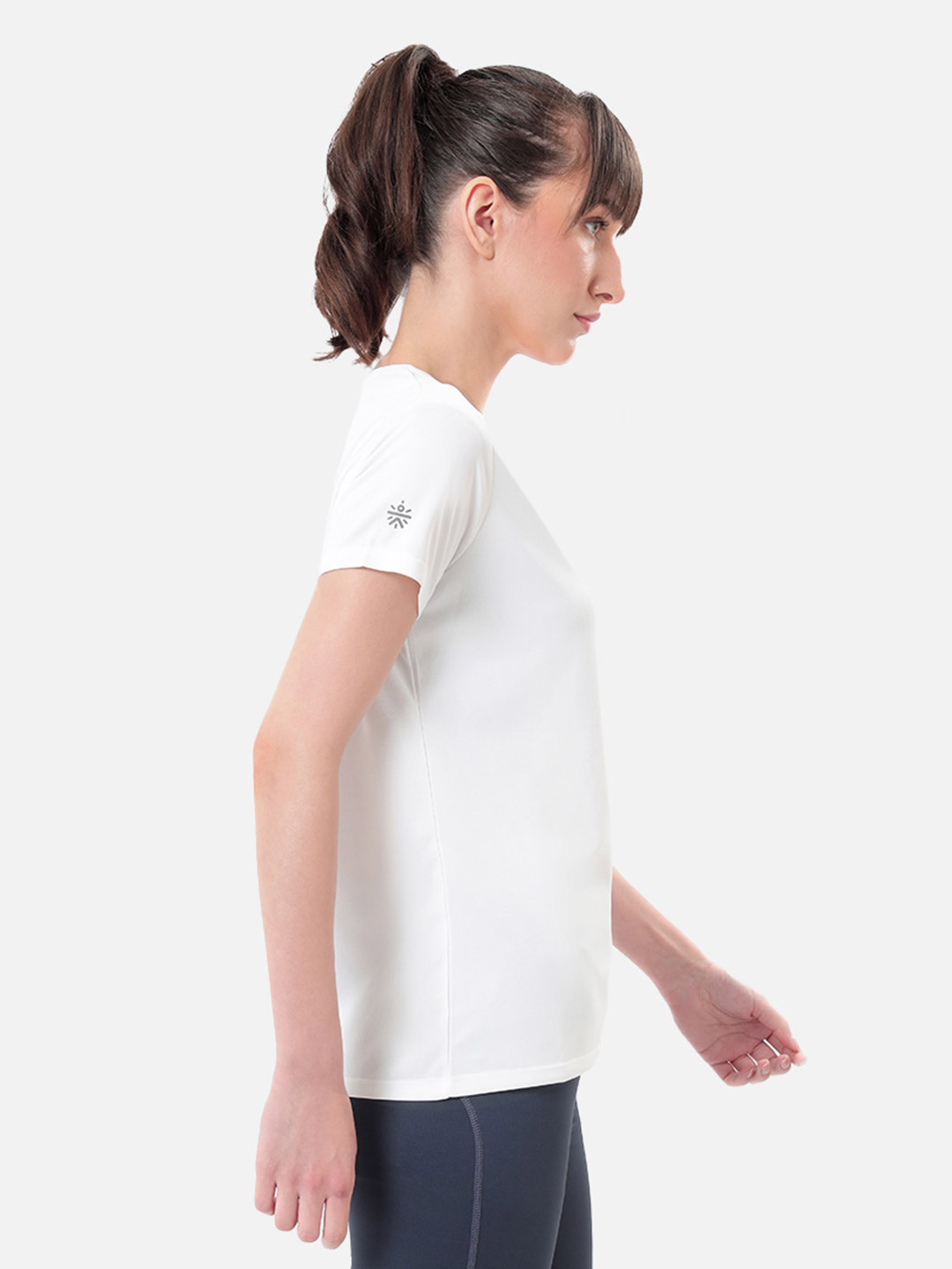 Cultsport One Women White Solid Performance Tshirt with Graphic (4)