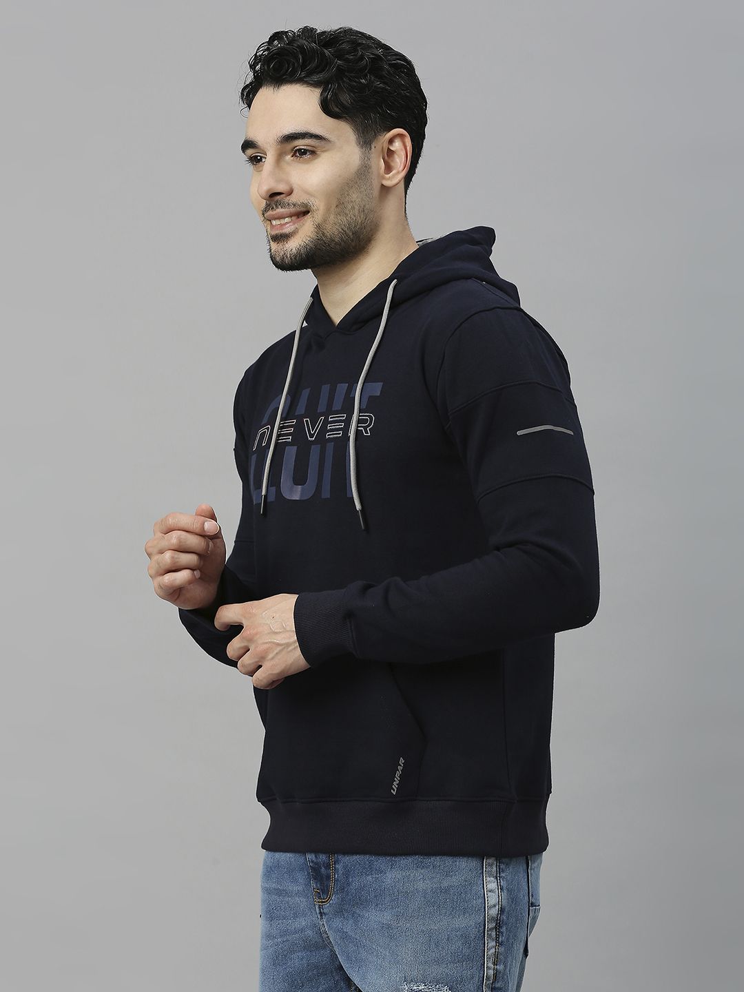 Buy Men Navy Blue Solid Long Sleeves Hooded Sweatshirts