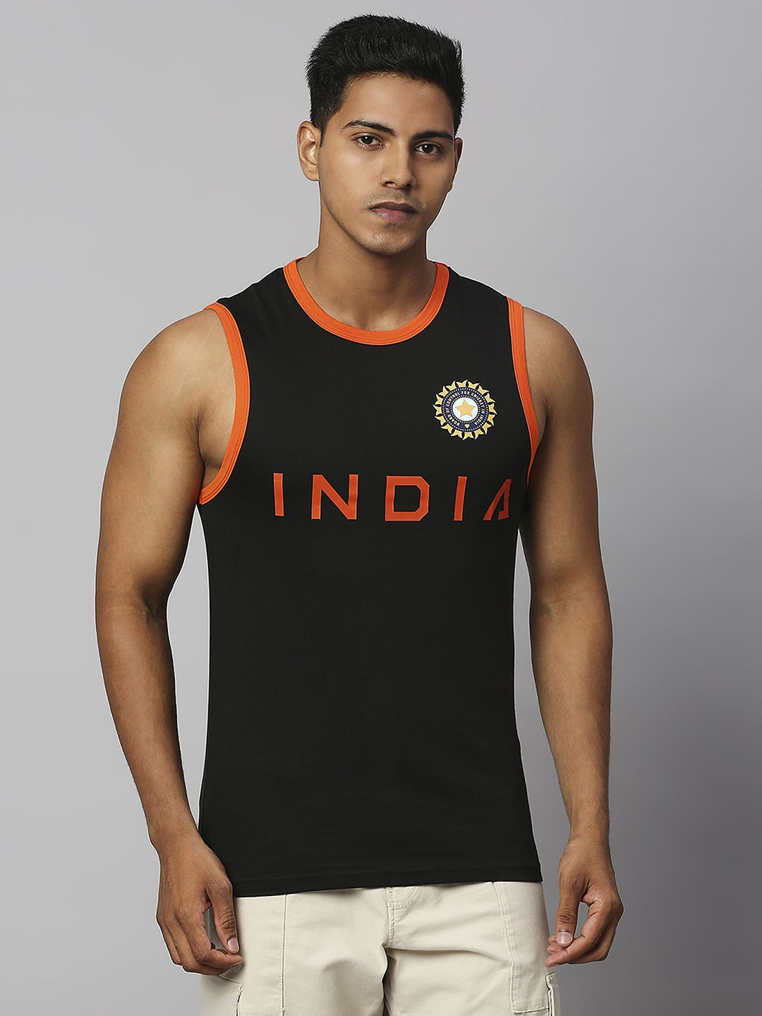 Buy ICC CWC-23 Men Black Solid Sleeveless Round Neck Vest From Fancode ...