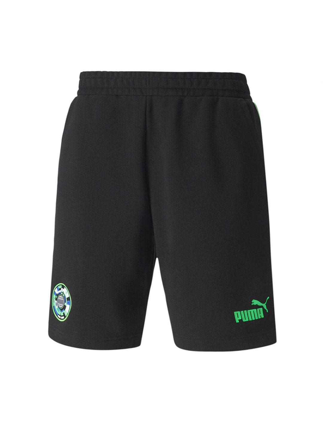 Puma green football outlet shorts