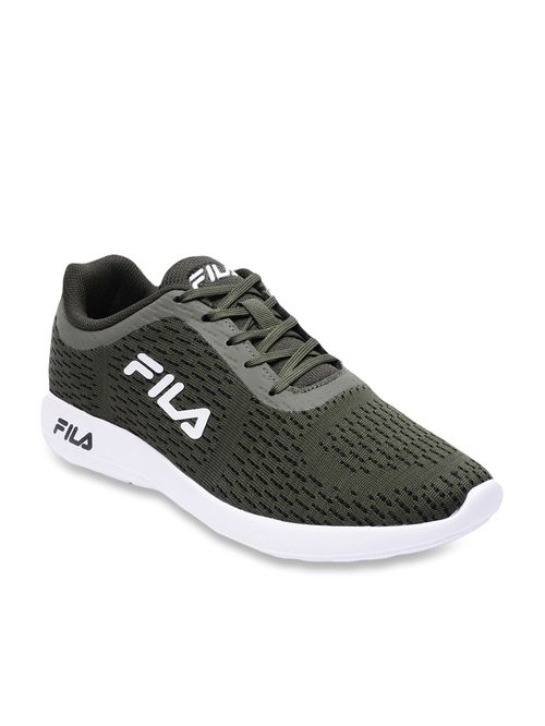 fila shoes showroom in east delhi