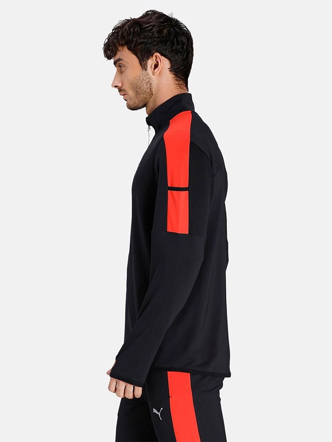 Buy Men Black & Red Solid Virat Kohli Full-Zip Sweatshirts From Fancode ...
