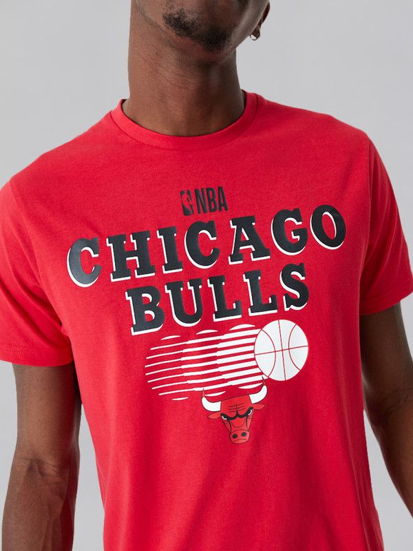 Red New Era NBA Chicago Bulls Graphic T-Shirt
