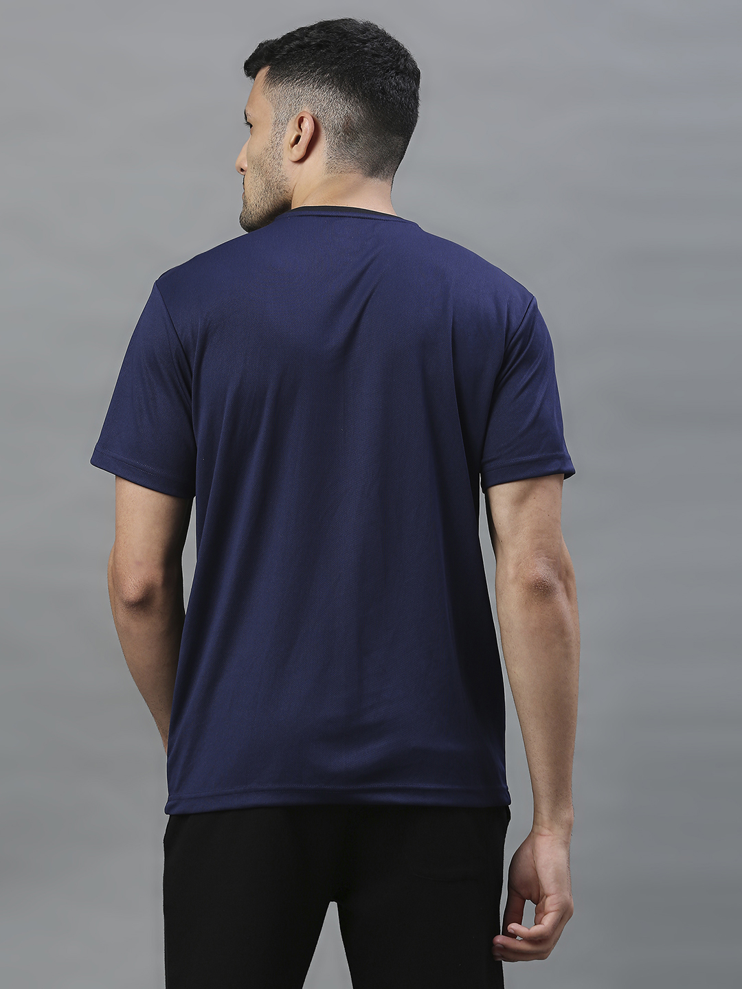 Delhi Capitals DC Official Men Black Printed Round Neck T-Shirts (3)