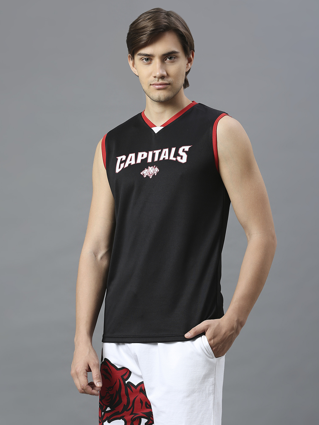 Delhi Capitals Men Black Logo Printed Sleeveless V-Neck Sports Vest (4)