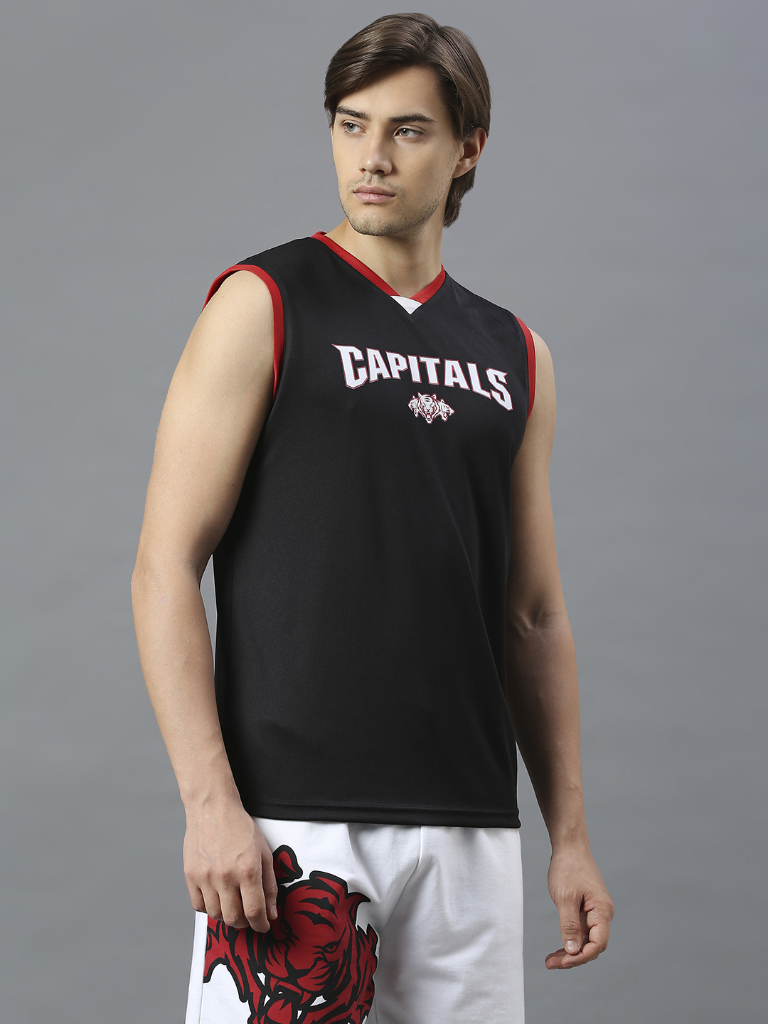Delhi Capitals Men Black Logo Printed Sleeveless V-Neck Sports Vest (5)