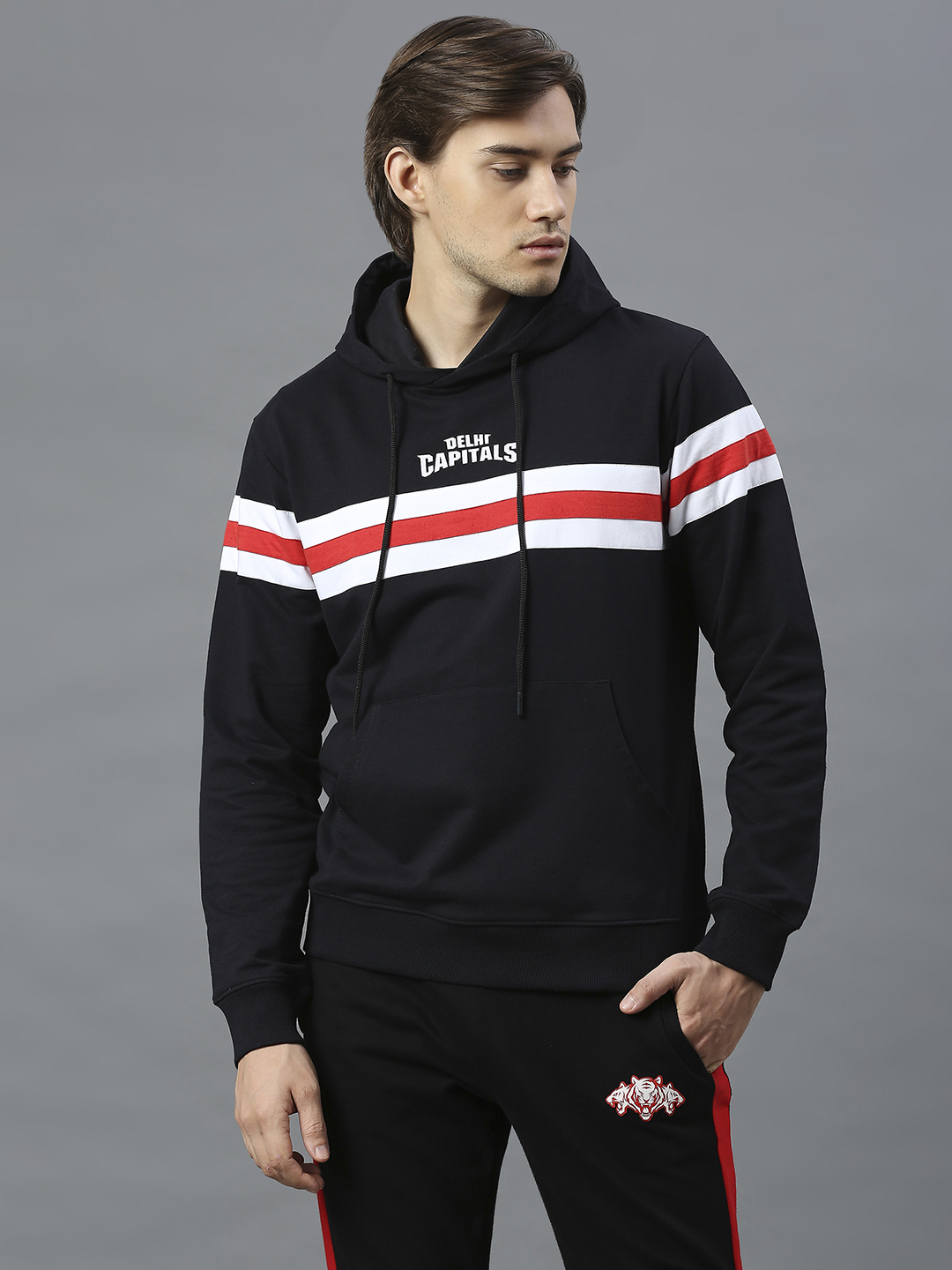 Delhi Capitals Men Black Printed Full Sleeves Hooded Pullover Cotton Sweatshirt (1)