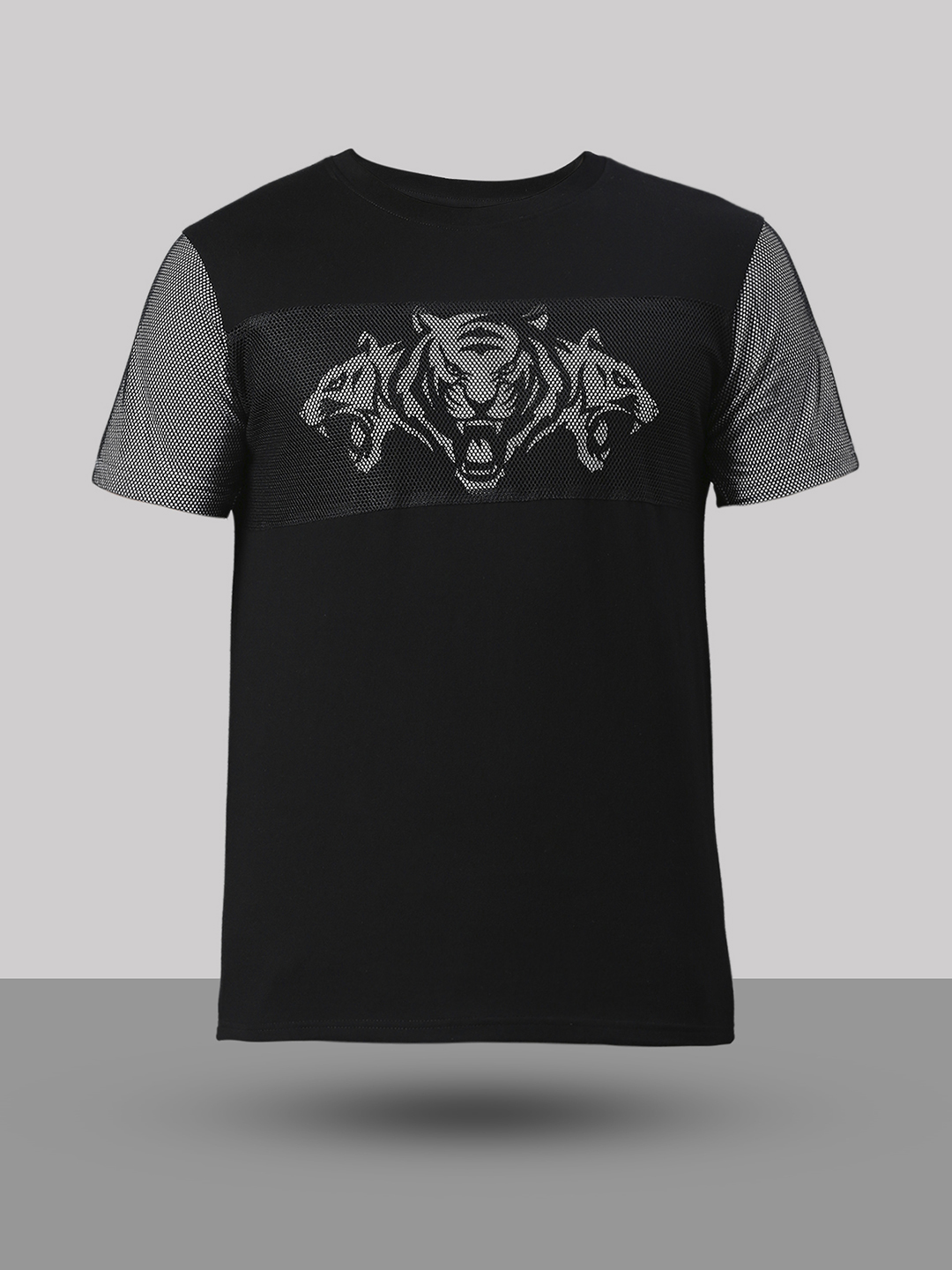 Delhi Capitals Men Black Printed Half Sleeves Round Neck Cotton T-Shirt (2)