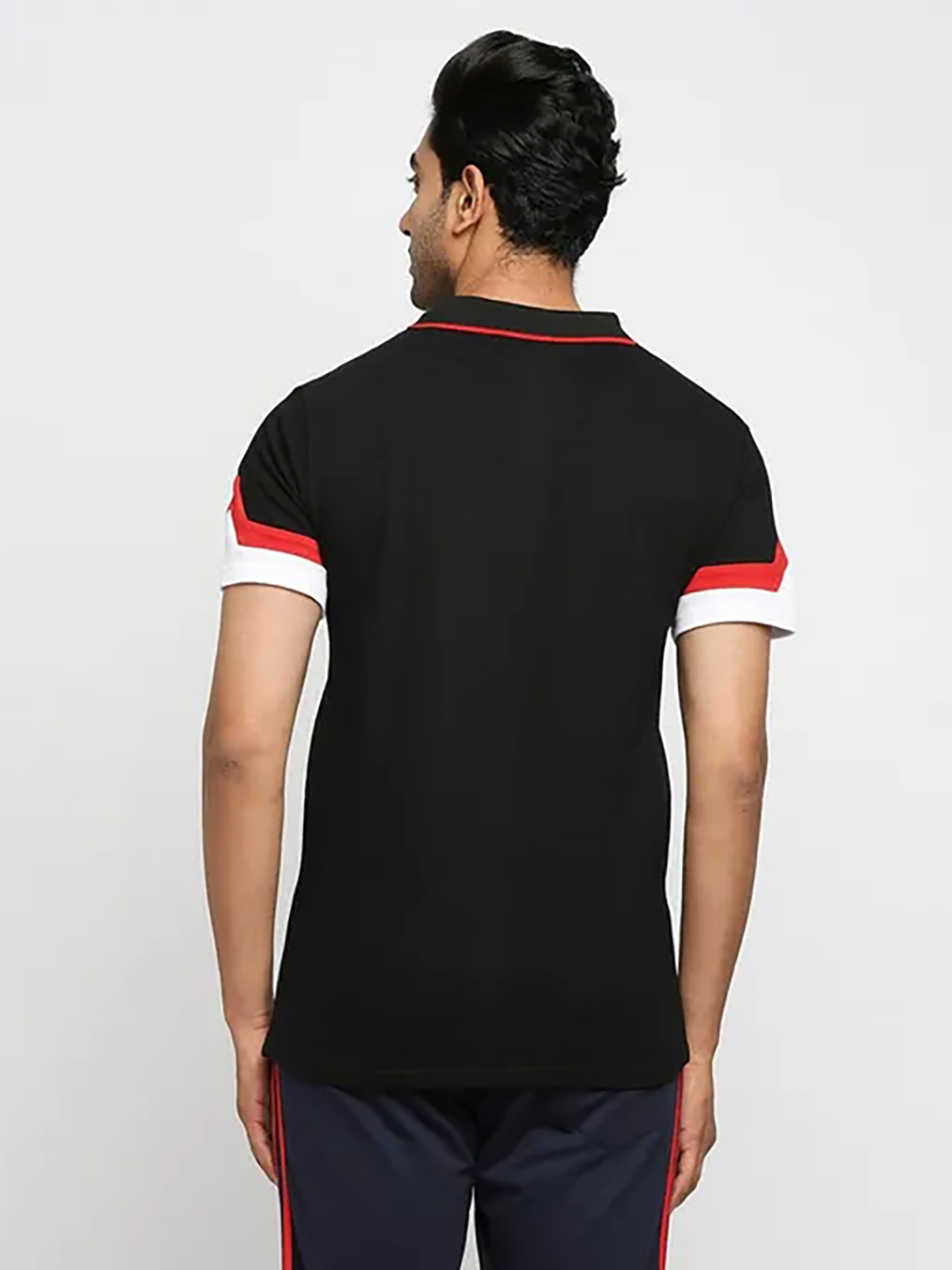 Delhi Capitals Men Black Solid Half Sleeves Polo Collar Cotton T-Shirt (2)