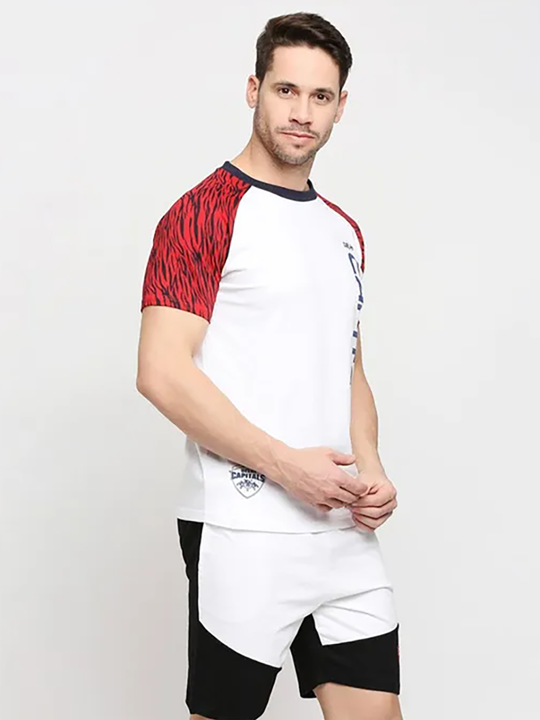 Delhi Capitals Men White and Red Typography Print Half Sleeves Round Neck Cotton T-Shirt (4)