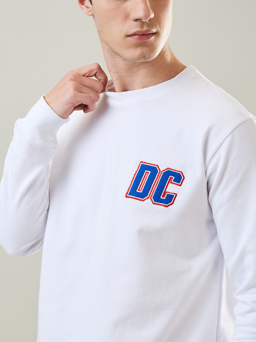 Delhi Capitals Men White Logo Printed Full Sleeves Cotton Sweatshirt (6)