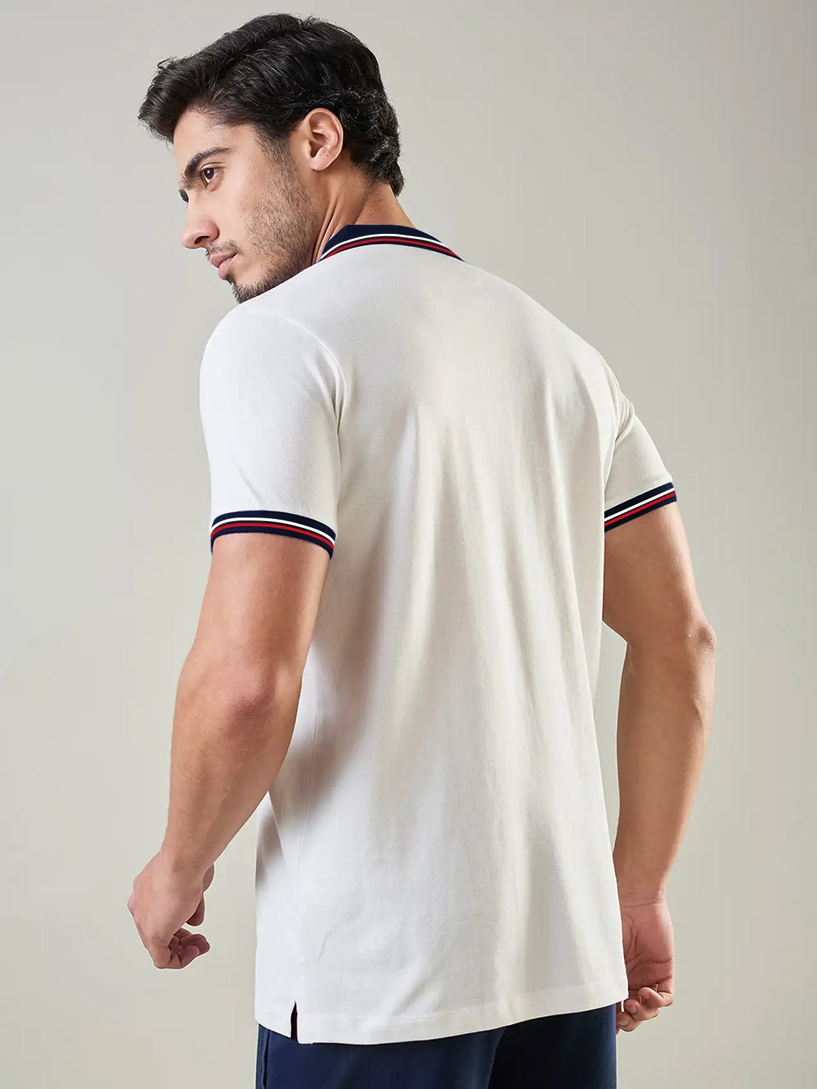 Delhi Capitals Men White Solid Half Sleeves Polo Collar Cotton T-Shirt (2)