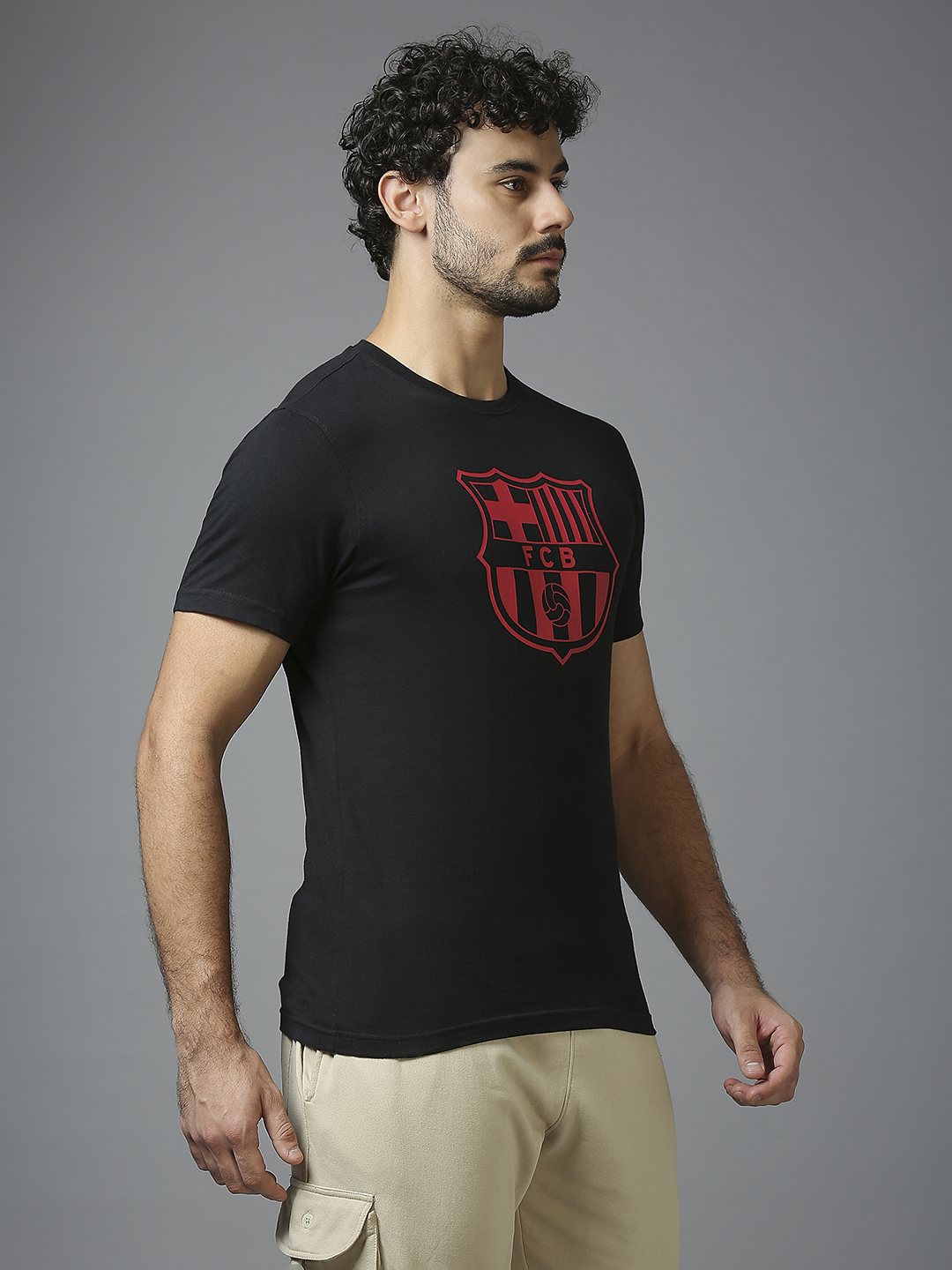 FC Barcelona FC Barcelona: Classic Crest T-Shirt - Black (3)