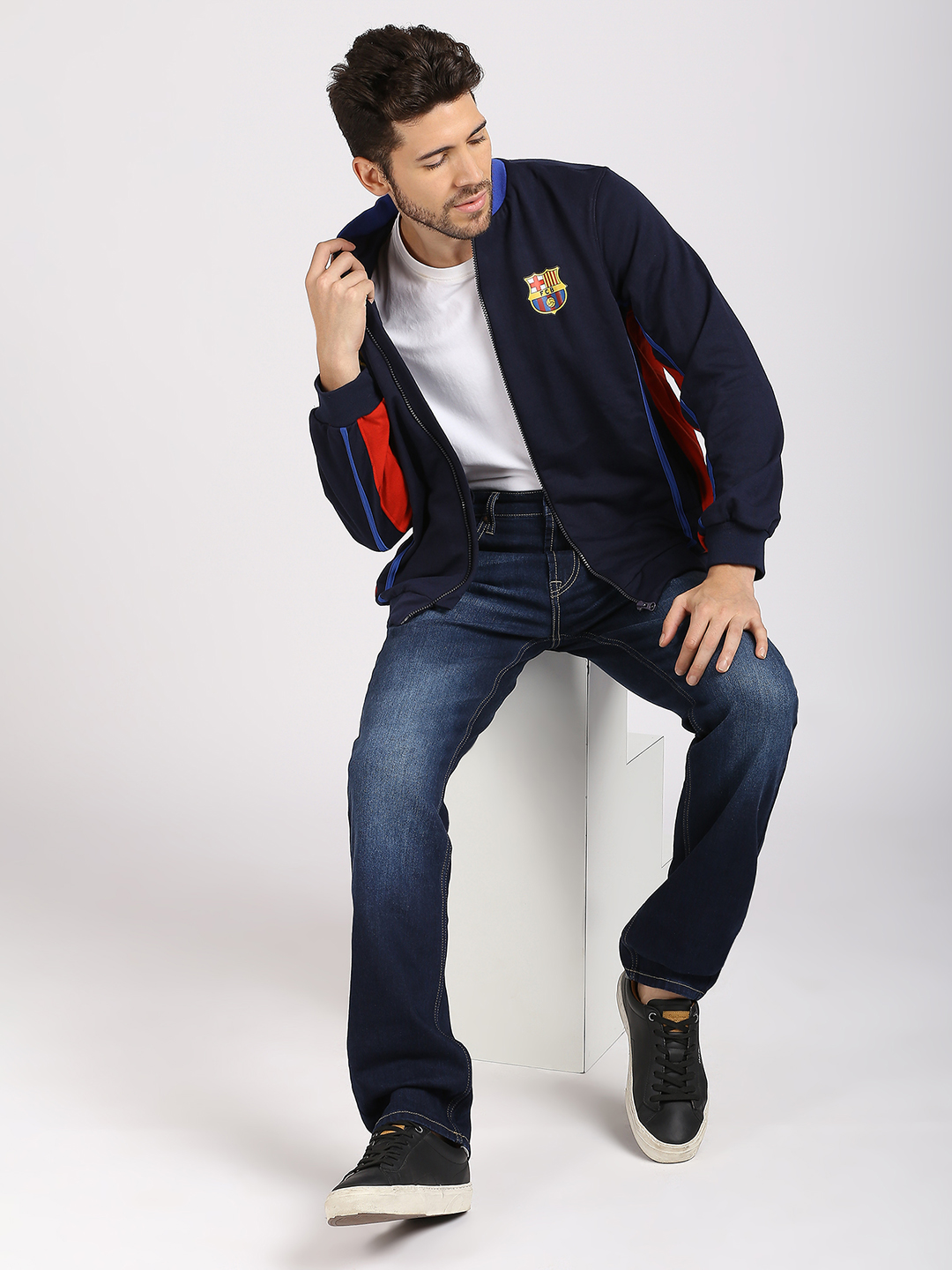 FC Barcelona Men Navy Blue Printed Full Sleeves Stand-Collar Outdoor Polyester Bomber Jacket (7)