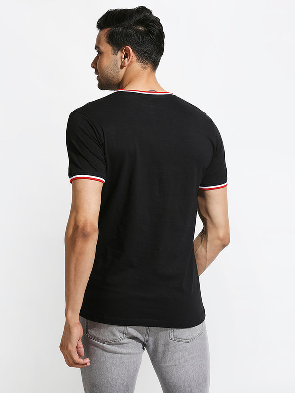 Gujarat Titans Gujarat Titans Mens Black Round Neck T-Shirt (3)