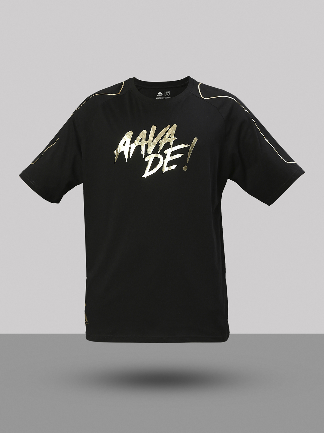 Gujarat Titans Men Black and Golden Foil Print Half Sleeves Oversized T-Shirt (2)