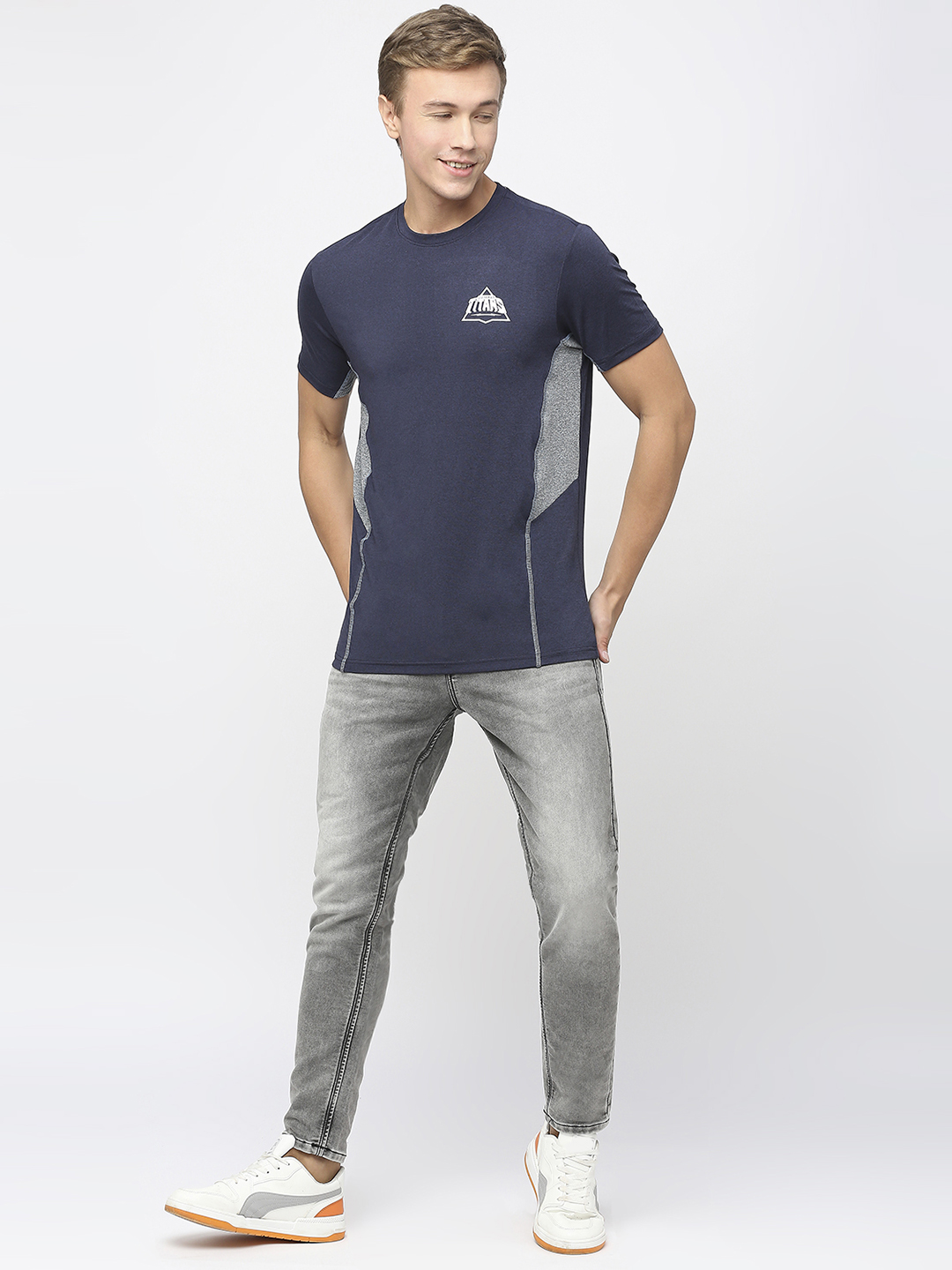 Gujarat Titans Men Navy Blue and Grey Colourblocked Half Sleeves Round Neck T-Shirt (6)