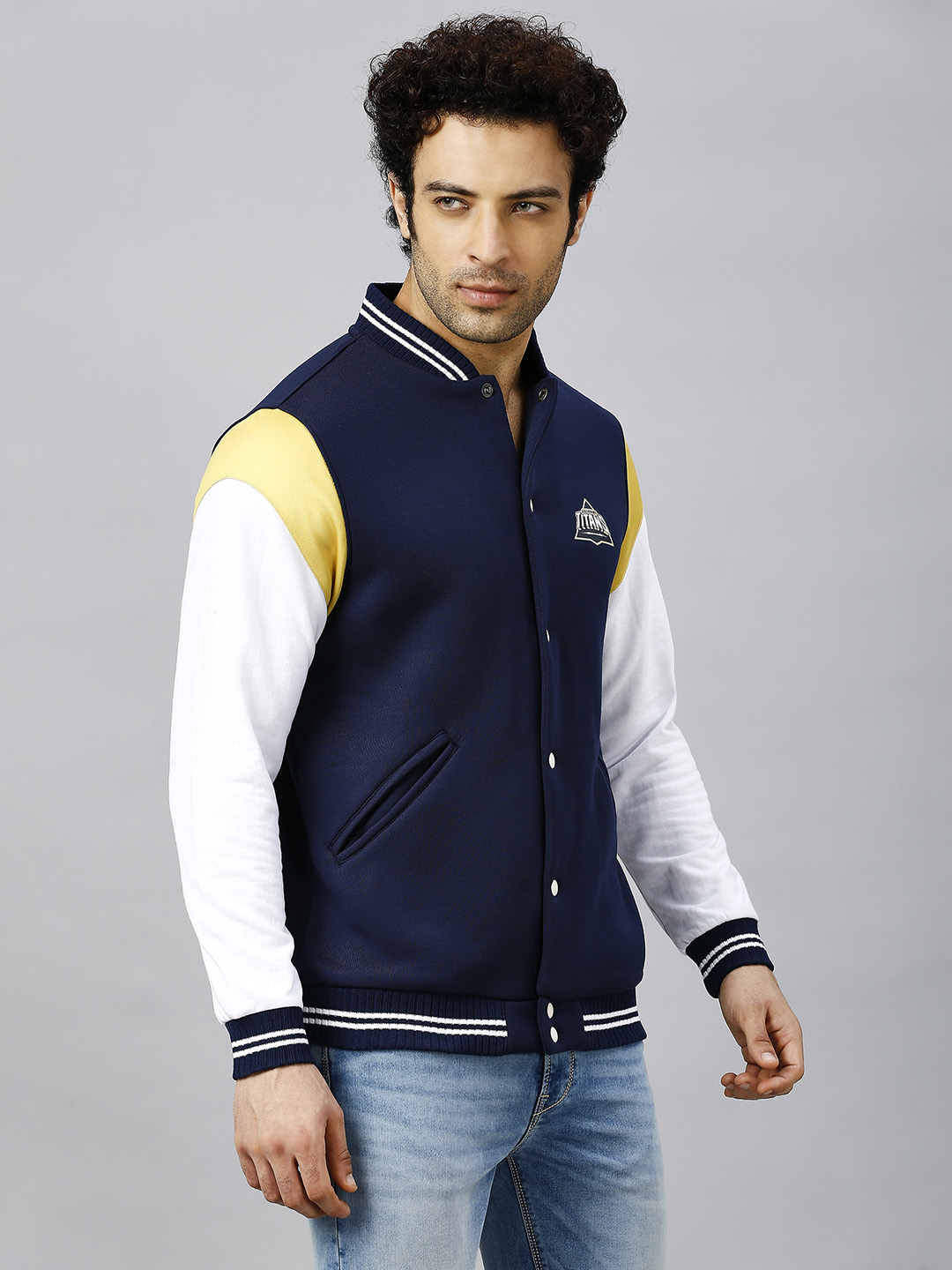 Gujarat Titans Men Navy Blue and White Colourblocked Printed Full Sleeves Stand Collar Bomber Jacket (3)