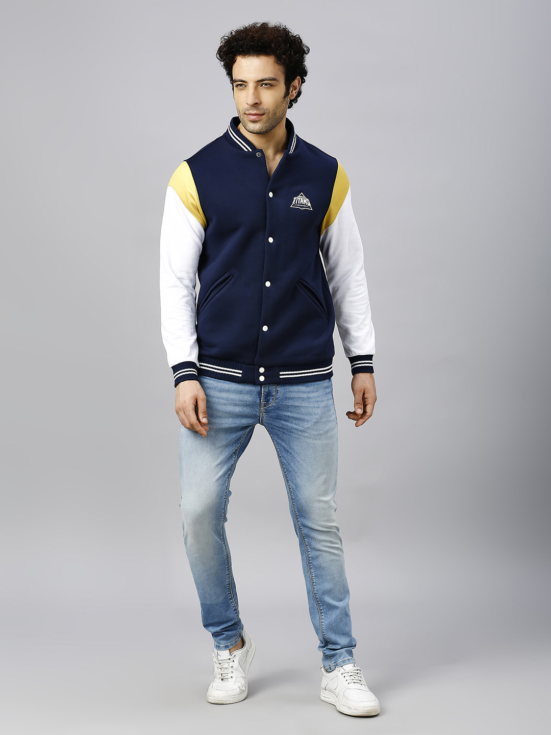 Gujarat Titans Men Navy Blue and White Colourblocked Printed Full Sleeves Stand Collar Bomber Jacket (5)