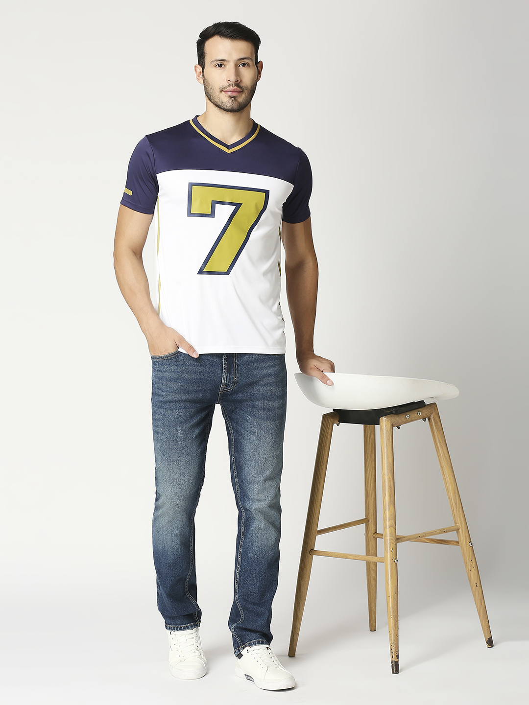 Gujarat Titans Men Navy Blue and White Typography Printed Colourblocked Half Sleeves V-Neck Polyester T-Shirt (6)