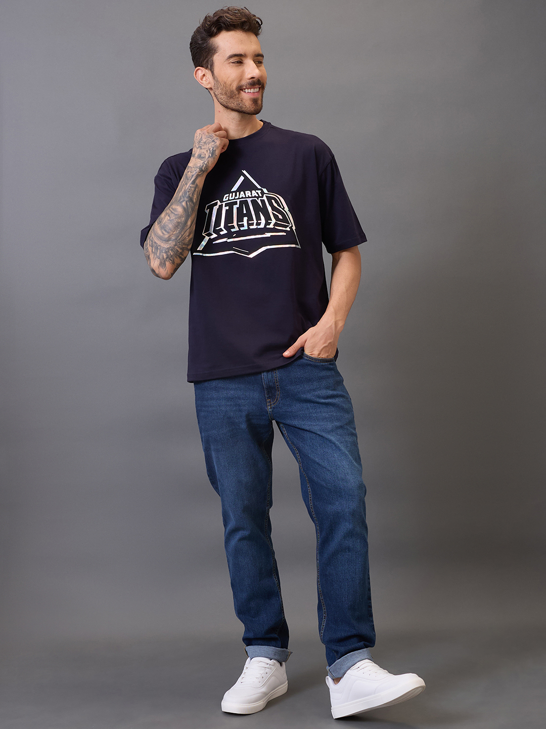 Gujarat Titans Men Navy Blue Graphic Printed Half Sleeves Round Neck Oversized Cotton T-Shirt (5)