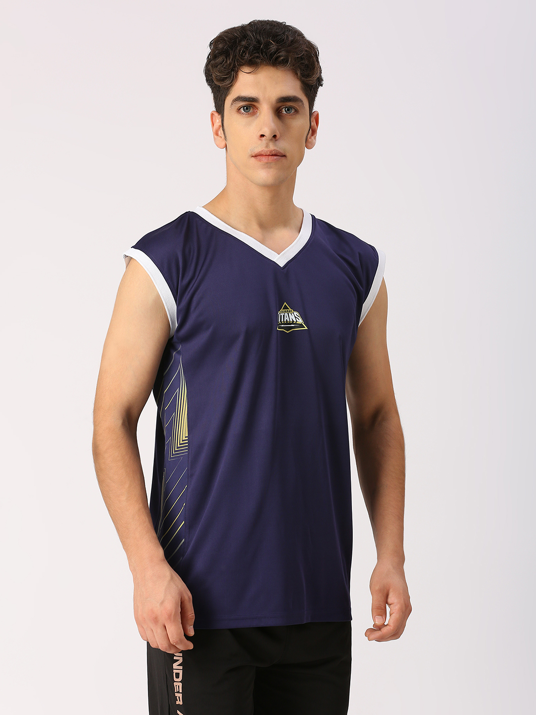 Gujarat Titans Men Navy Blue Logo Printed Sleeveless V-Neck Cotton Sports Vest (3)