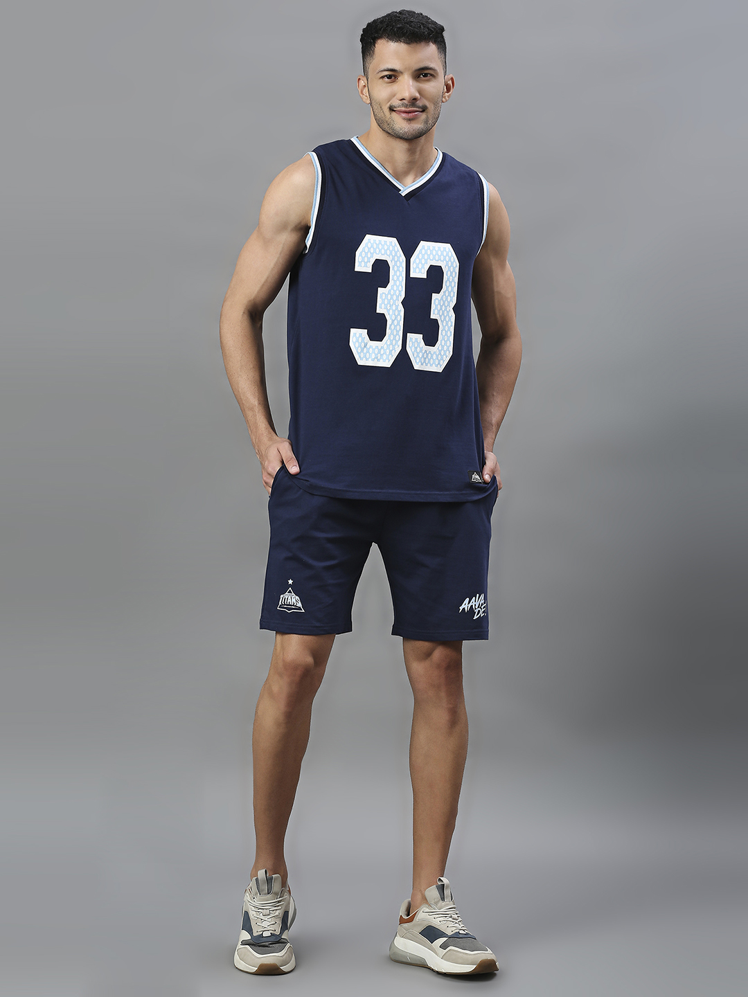 Gujarat Titans Men Navy Blue Printed Solid Mid-Rise Cotton Sports Shorts (5)