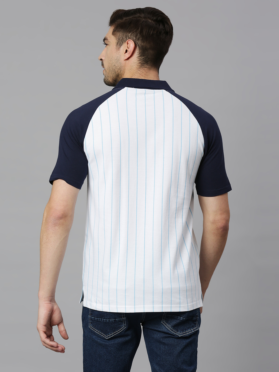Gujarat Titans Men White and Navy Blue Colourblocked Half Sleeves Polo Collar Cotton T-Shirt (2)