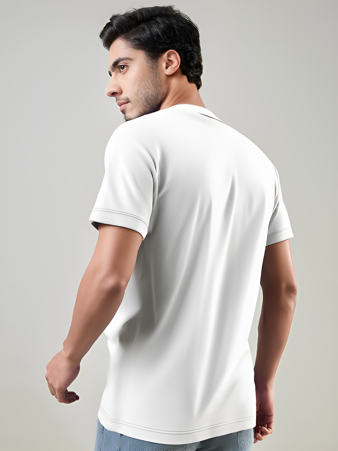 Gujarat Titans Men White Solid Half Sleeves Polo Collar Cotton Regular T-Shirt (3)