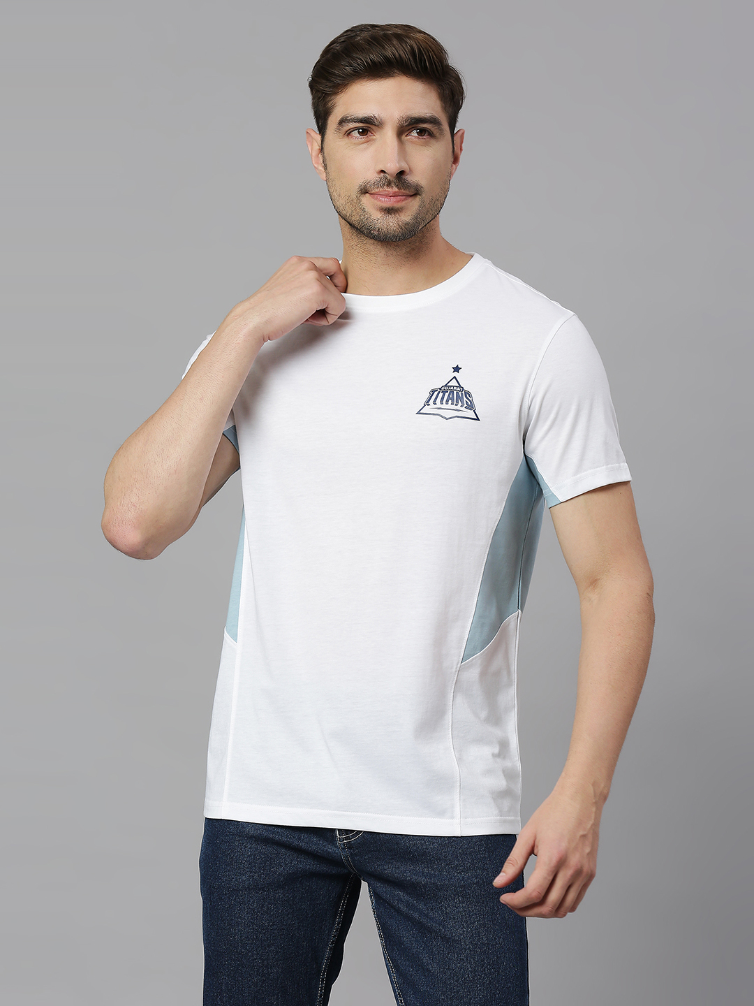 Men White Solid Half Sleeves Round Neck Polycotton T-Shirt
