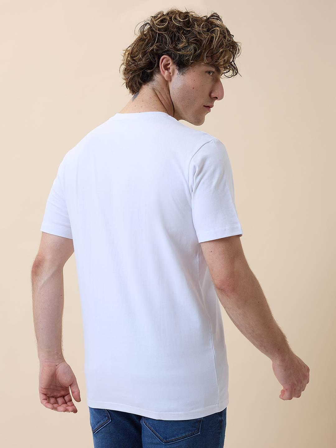 Gujarat Titans Men White Typography Printed Half Sleeves Round Neck Cotton T-Shirt (5)