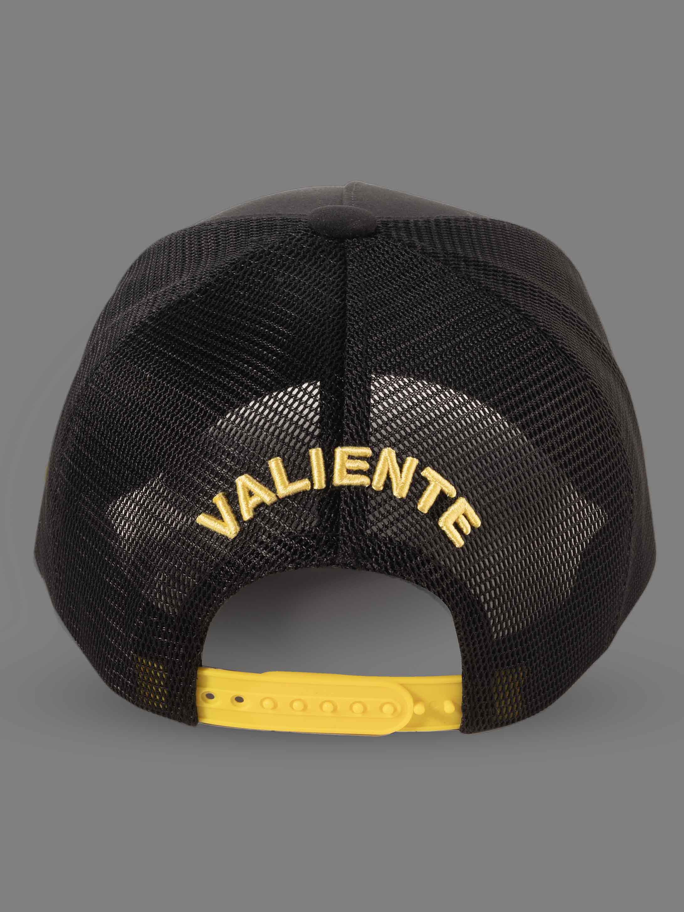 Gujarat Titans Sleek Black Cap for a Cool and Versatile Style (4)