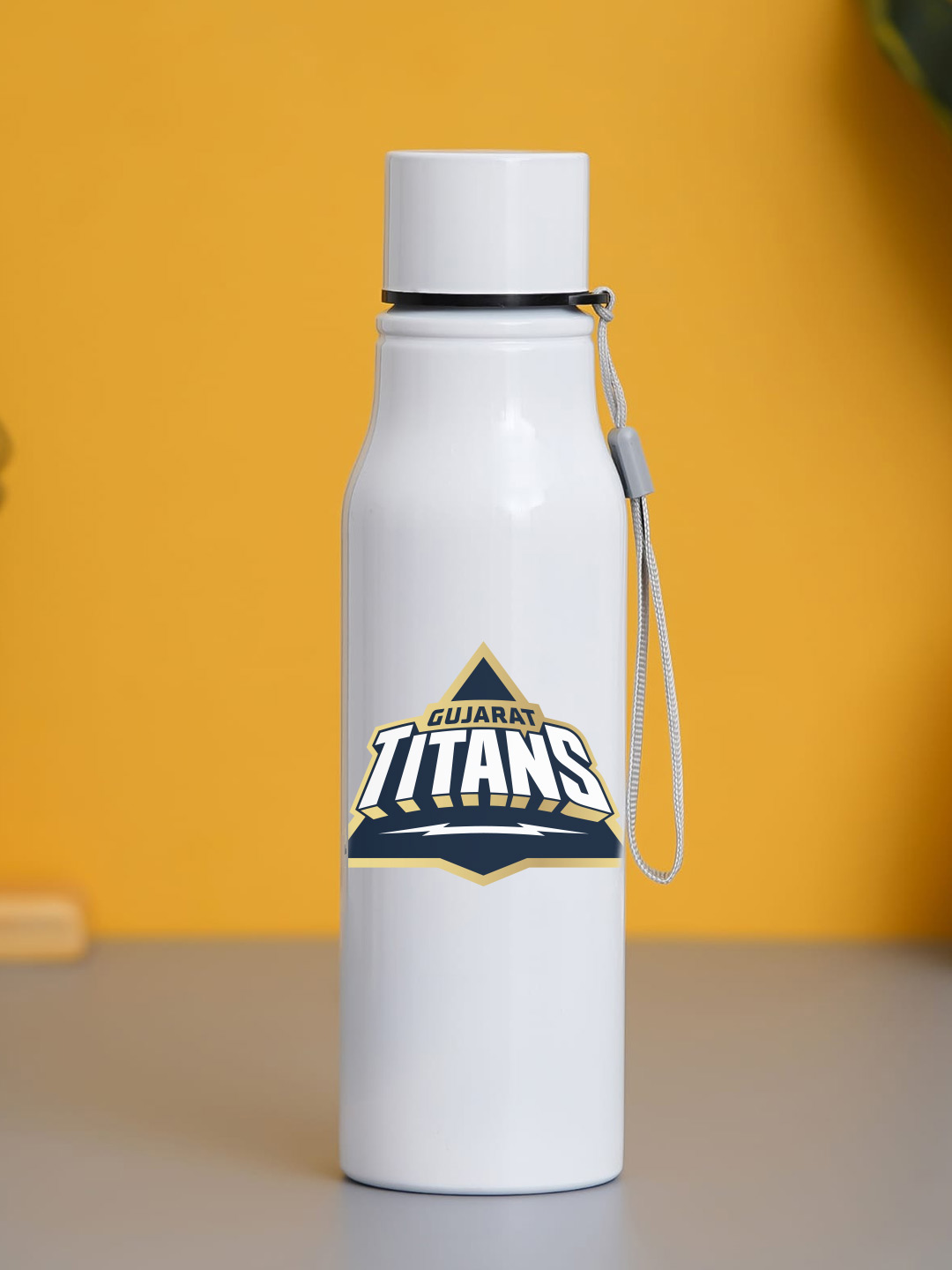 Gujarat Titans White and Navy Blue Printed Single Walled Stainless Steel Bottle - 750 ML (1)