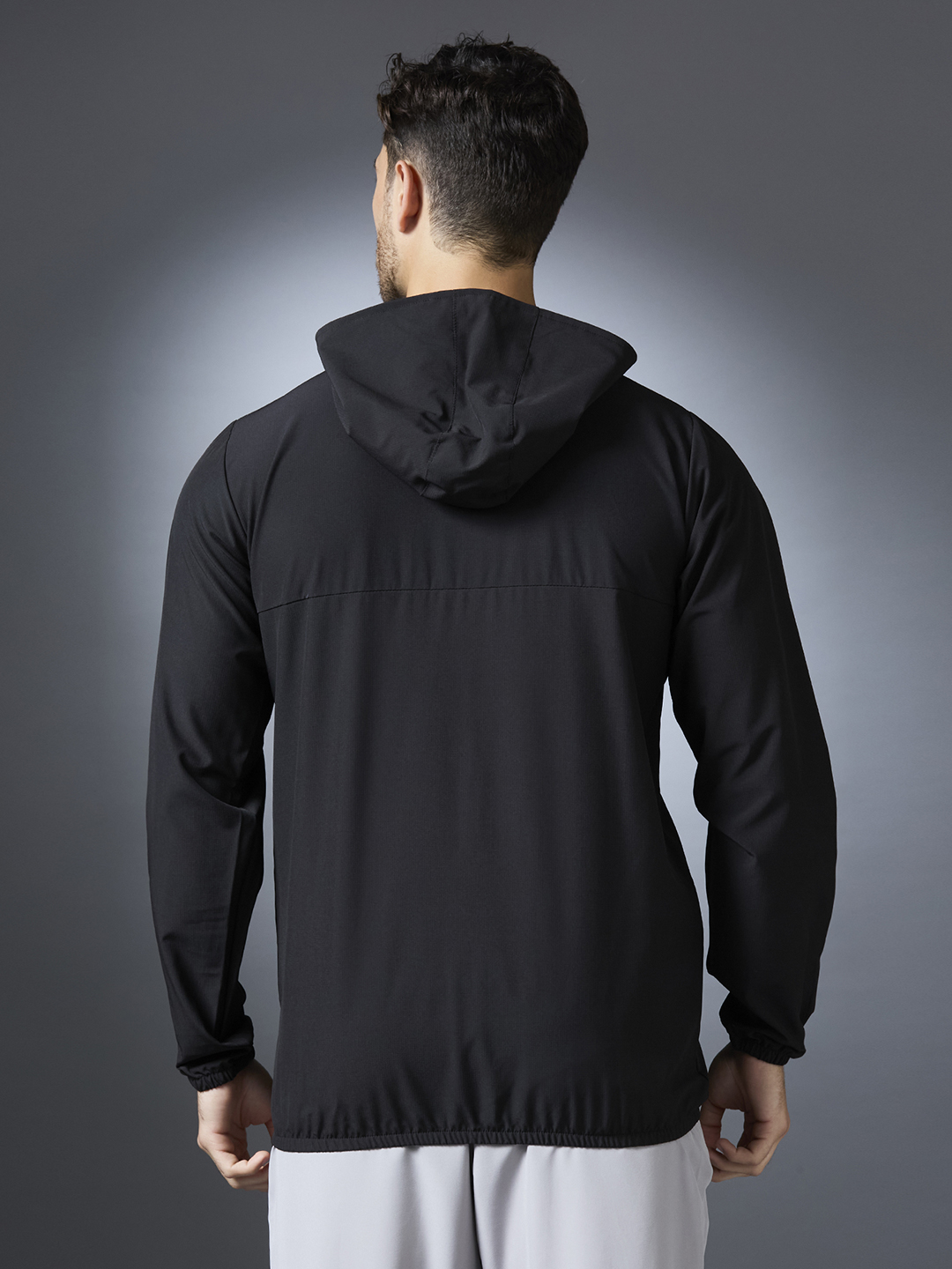 Hardik Pandya Accelerate Regular Fit Jacket in Black for Men
 (4)