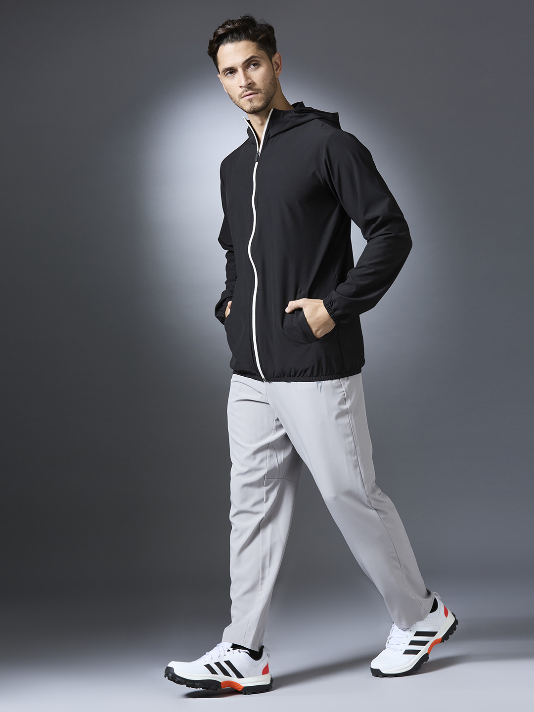 Hardik Pandya Accelerate Regular Fit Jacket in Black for Men
 (5)
