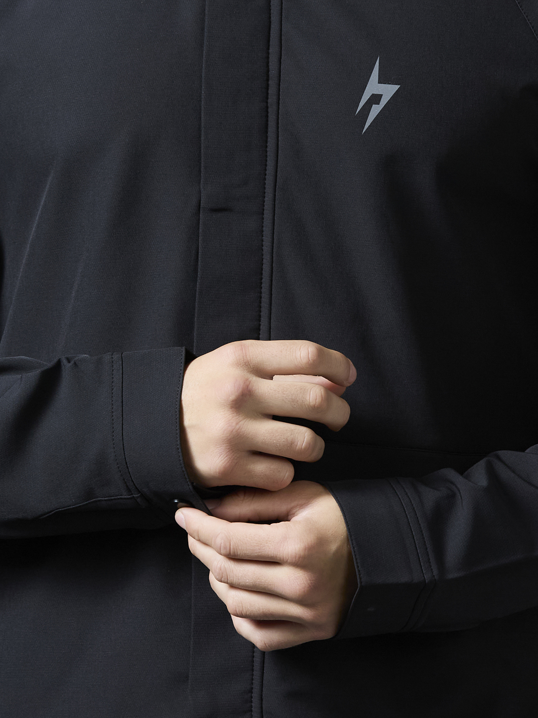 Hardik Pandya Ace Long-Sleeve Regular Fit Jacket in Black for Men (12)