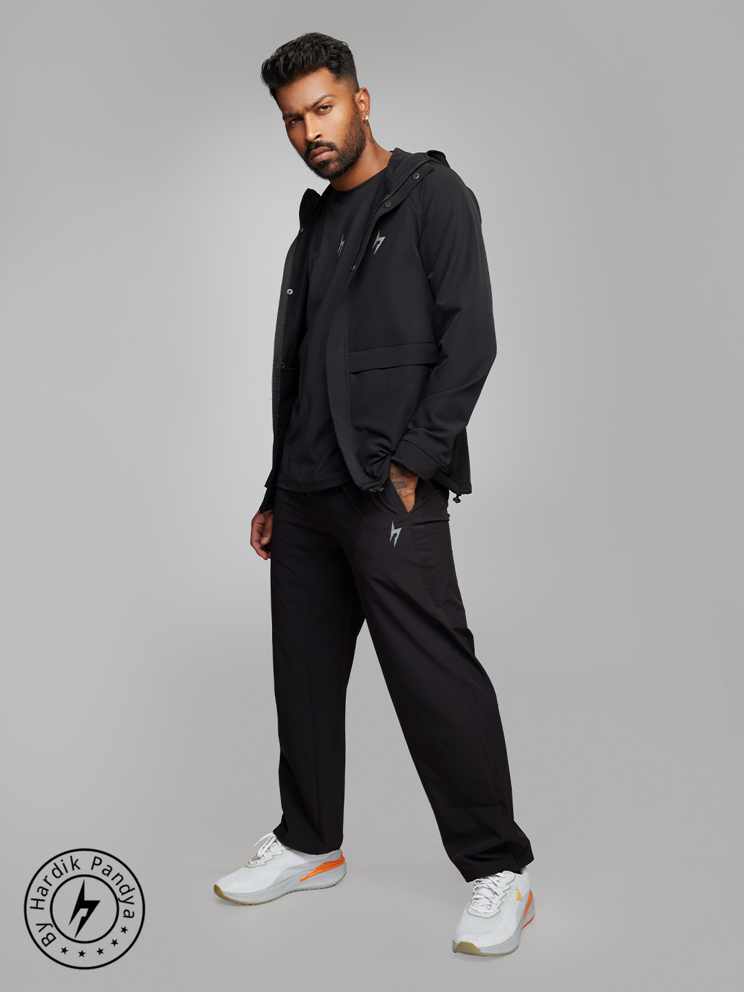Hardik Pandya Ace Long-Sleeve Regular Fit Jacket in Black for Men (1)