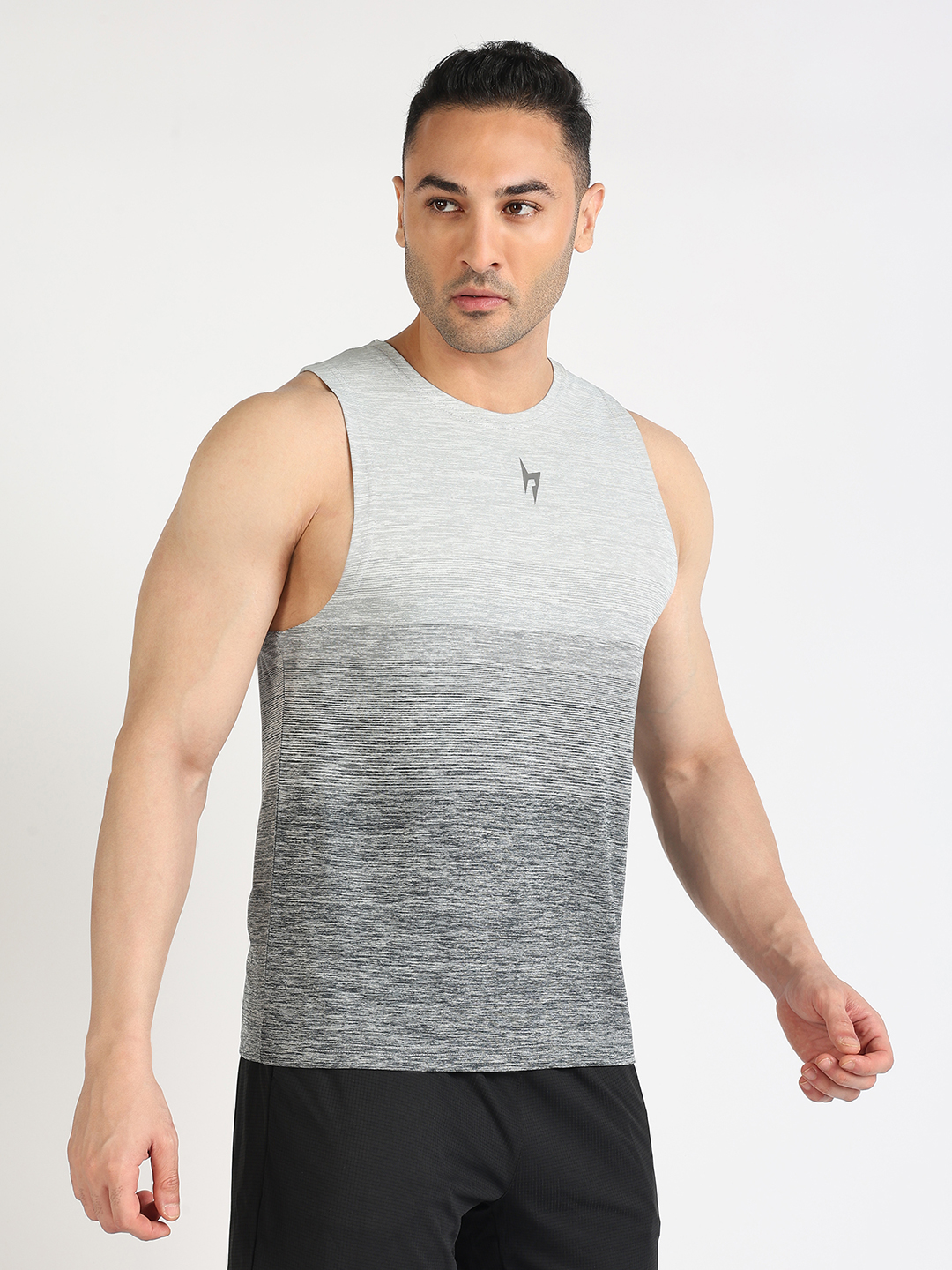 Hardik Pandya Apex Regular Fit Vest in Light Grey For Men (5)