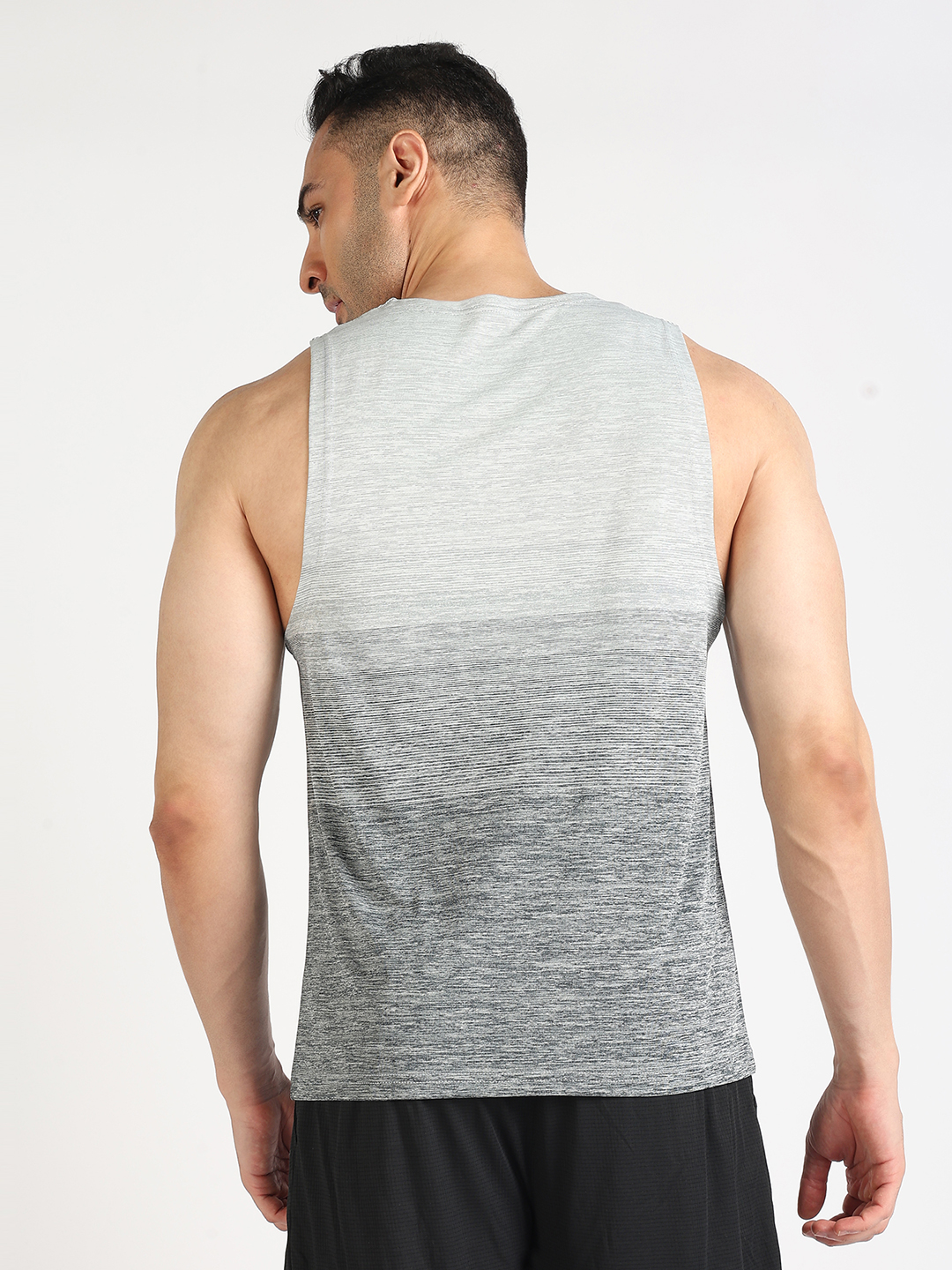 Hardik Pandya Apex Regular Fit Vest in Light Grey For Men (6)