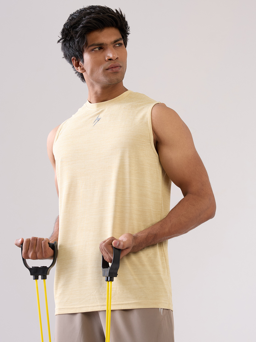 Hardik Pandya Men Pulse Regular Fit Vest in Pale Yellow with Lightweight, Stretchable and Textured Fabric (3)