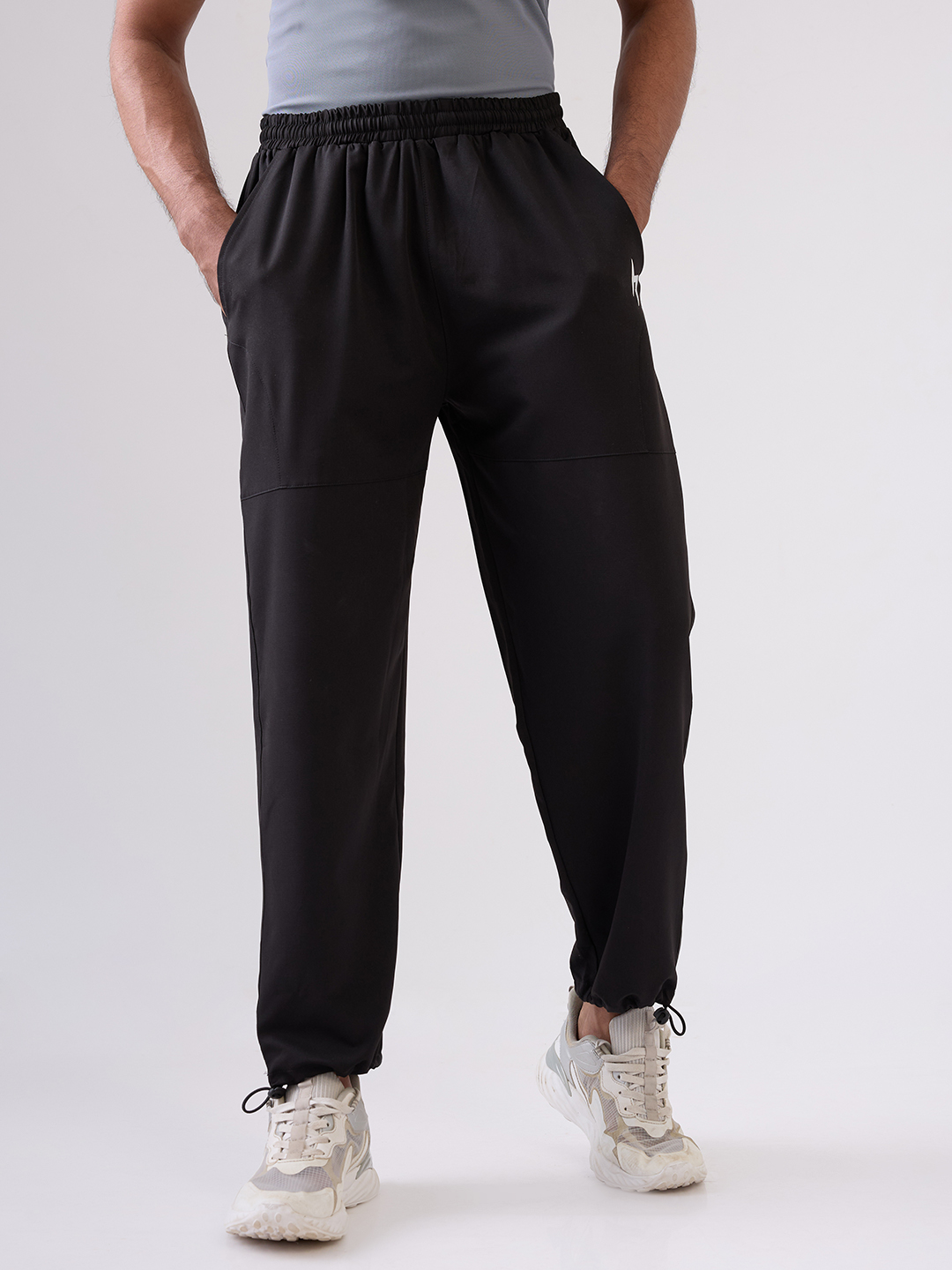 Hardik Pandya Men Clutch Active Wear Black Track Pant for Workout, Gym, Running, Yoga, Indoor & Outdoor Sports (2)