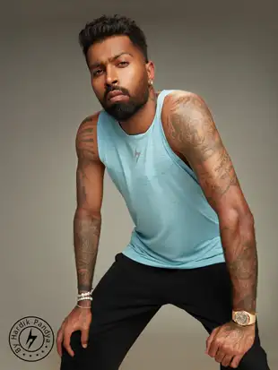 Hardik Pandya Men Pulse Regular Fit Vest in Blue with Lightweight, Stretchable and Textured Fabric (1) Hardik Pandya Men Pulse Regular Fit Vest in Blue with Lightweight, Stretchable and Textured Fabric (1)