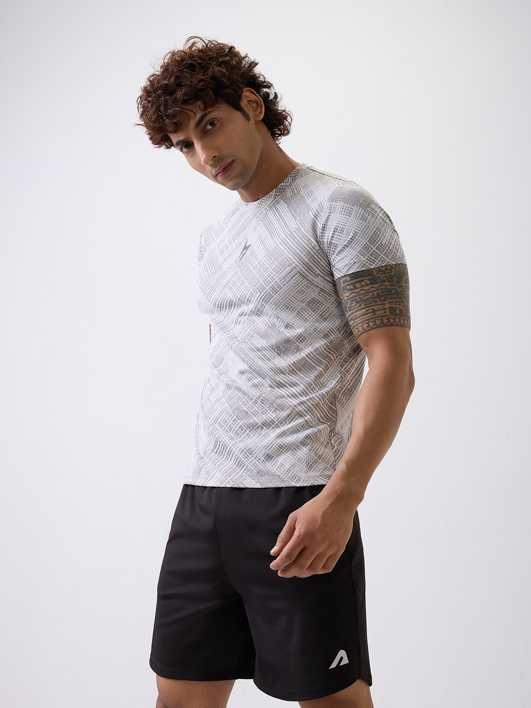 Hardik Pandya Stealth Round Neck T-Shirt in Grey for Gym, Running, Yoga, Indoor & Outdoor Sports (5)