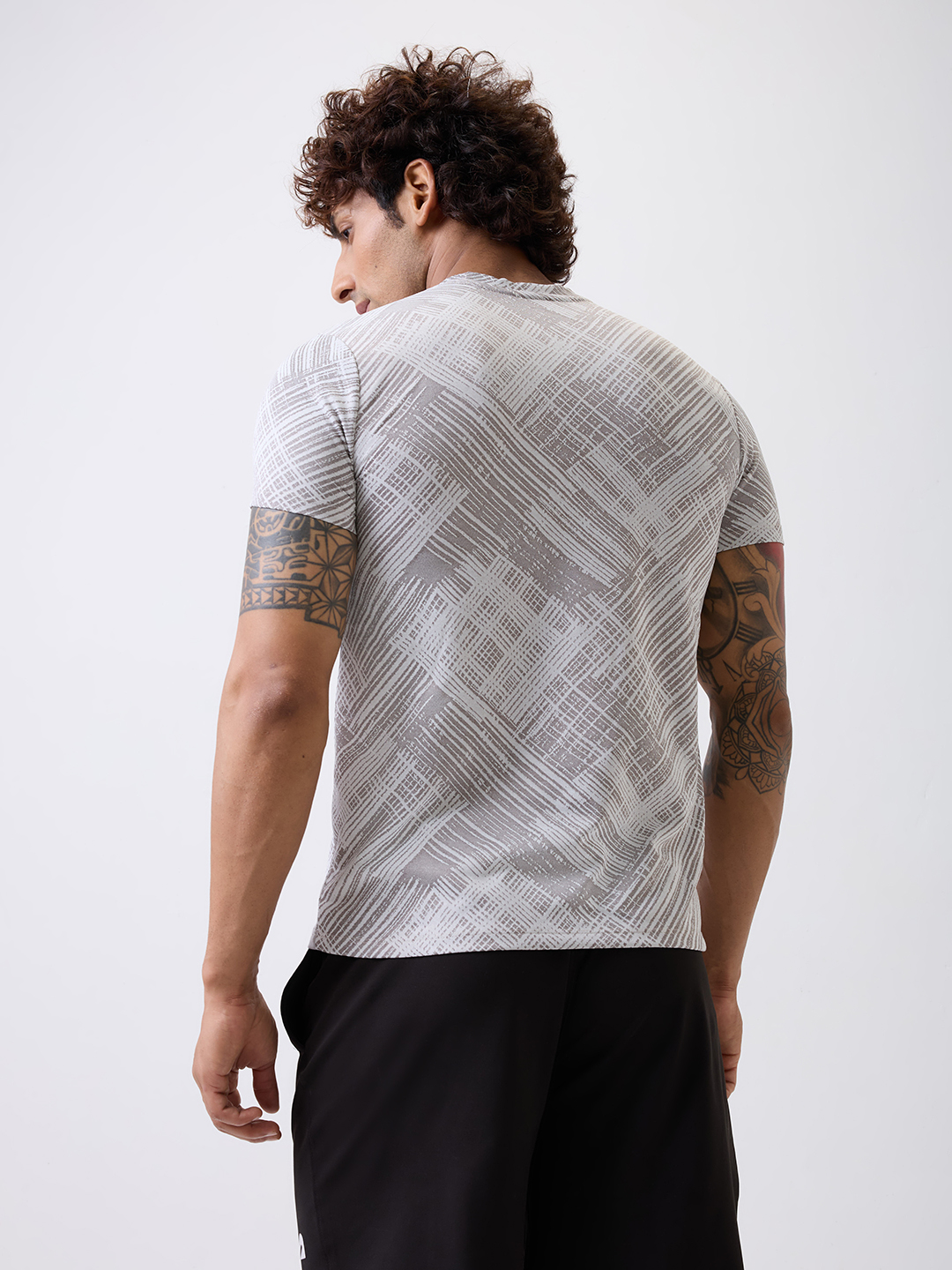 Hardik Pandya Stealth Round Neck T-Shirt in Grey for Gym, Running, Yoga, Indoor & Outdoor Sports (7)