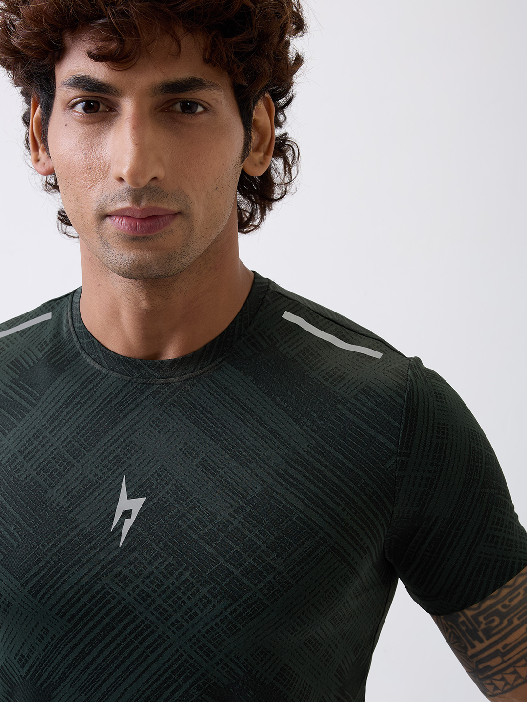 Hardik Pandya Stealth Round Neck T-Shirt in Olive for Gym, Running, Yoga, Indoor & Outdoor Sports (3)