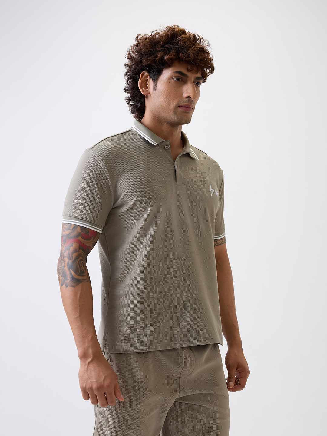 Hardik Pandya Men All-Terrain Polo Neck T-Shirt in Treron Green, Stretchable and Textured with Heavy Gauge Premium Fabri (5)